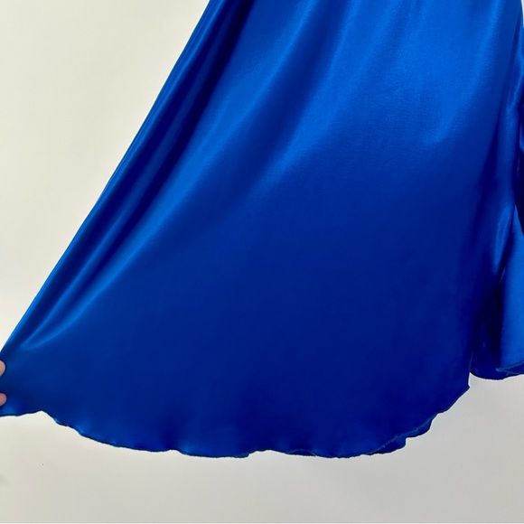 Vintage 1980s Lady Cameo of Dallas Electric Blue Satin Slip Dress w/ High Slit - Picture 5 of 14